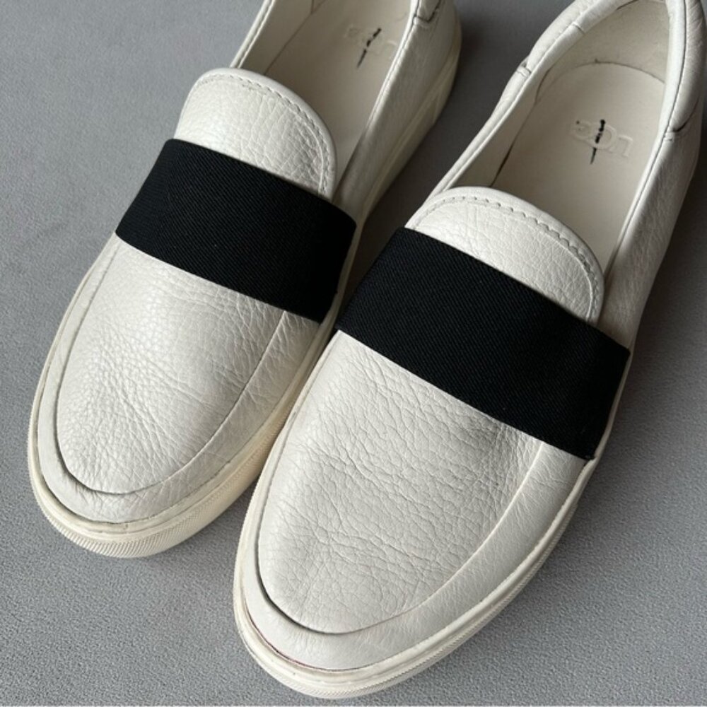 Ugg ~ Chayze Slip On Sneaker ~ Womens Size 8.5